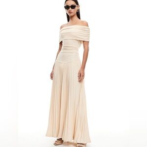 LIONESS FIELD OF DREAMS MAXI
OATMEAL